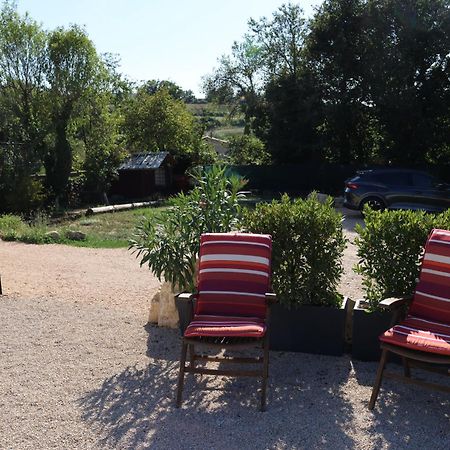 Les Vignes Du Luberon Saignon Exterior foto